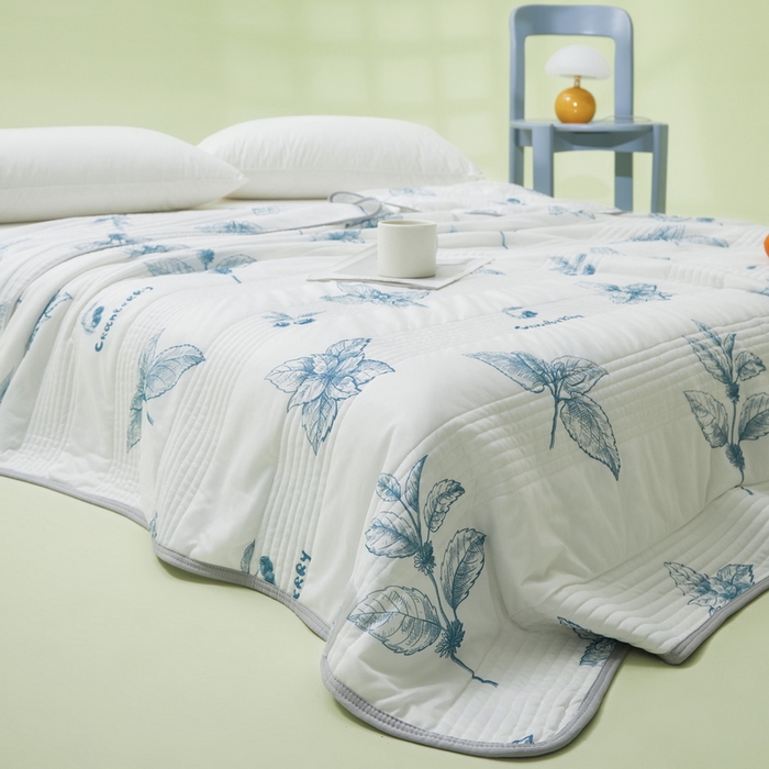 91家纺网 家纺一手货源 找家纺 LIFE.丽芙 2024年新品韩式风凉感丝夏被-跑量 花涧