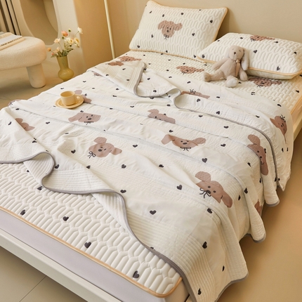 91家纺网 家纺一手货源 找家纺 LIFE.丽芙 2024年0.4乳胶凉席加厚条席款三件套＋凉感丝夏被可组合四件套图片一 呆呆狗