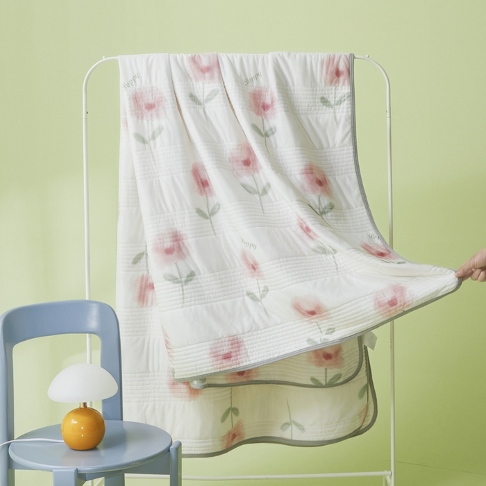 91家纺网 家纺一手货源 找家纺 LIFE.丽芙 2024年新品韩式风凉感丝夏被-跑量 花语