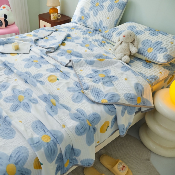 91家纺网 家纺一手货源 找家纺 LIFE.丽芙 2024年新品0.4乳胶凉席加厚床笠款三件套+凉感丝夏被可组合四件套-图片一 向阳花