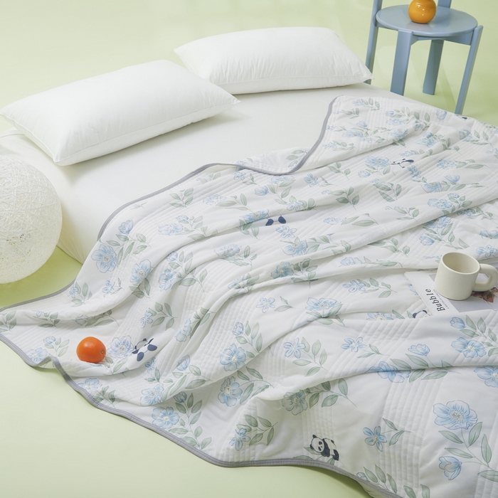 91家纺网 家纺一手货源 找家纺 LIFE.丽芙 2024年新品韩式风凉感丝夏被-跑量 熊猫乐园