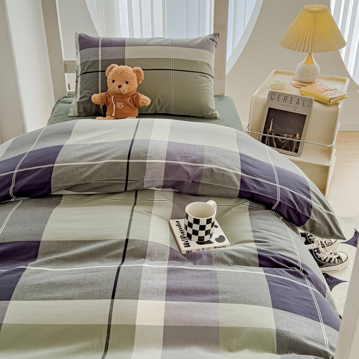 91家纺网 家纺一手货源 找家纺 久典家居 2024新款A类全棉学生款三件套 都市风尚绿