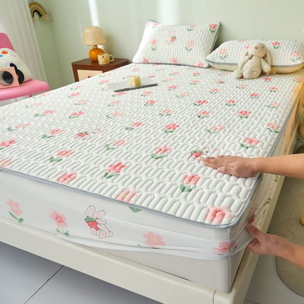 LIFE.丽芙 2024年新品0.4乳胶凉席加厚床笠款三件套图片一 草莓兔