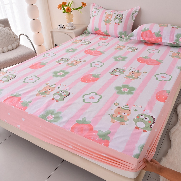 91家纺网 家纺一手货源 找家纺 床笠人家 2025新款全棉印花防水床笠防水隔尿透气-印花防水床笠 亲密伙伴