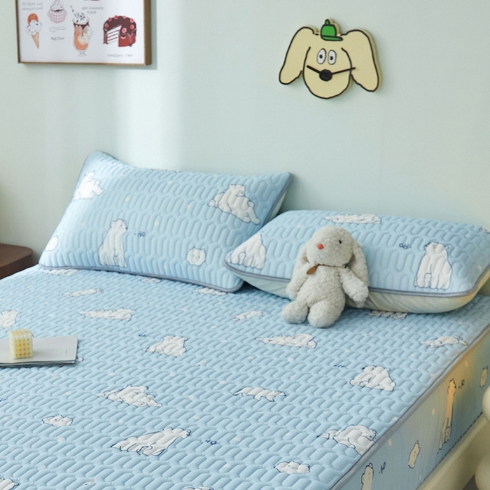 91家纺网 家纺一手货源 找家纺 LIFE.丽芙 2024新款凉感丝乳胶枕套印花款图片一 北极熊-蓝