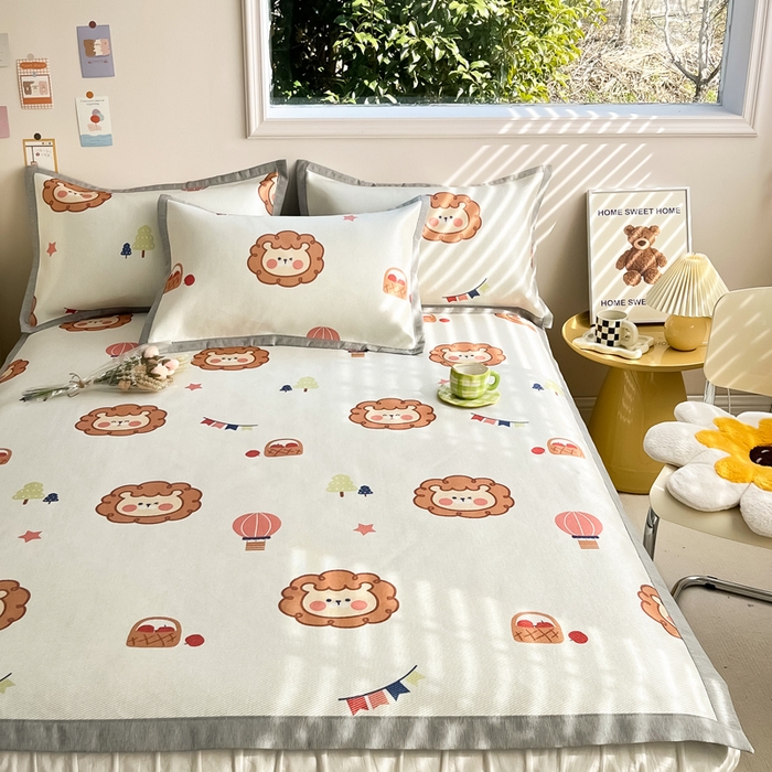 91家纺网 家纺一手货源 找家纺 懒猫家纺 2024新款250D数码印花宽边圆网冰丝席 狮子派对