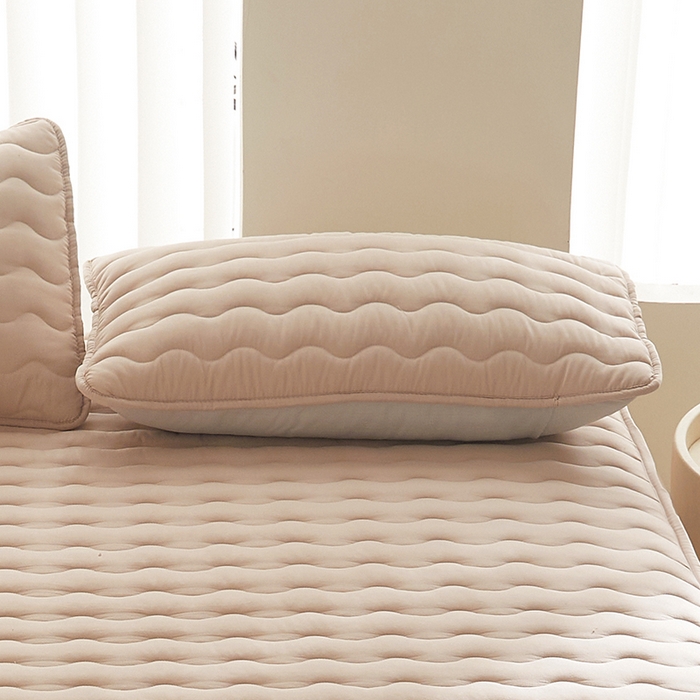 91家纺网 家纺一手货源 找家纺 LIFE.丽芙 2024新款原棉夹棉枕套-四季款 驼色