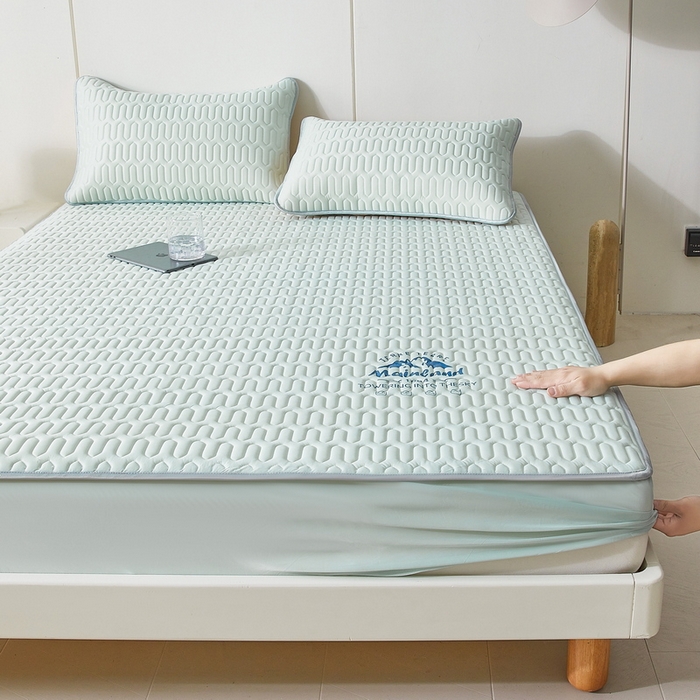 91家纺网 家纺一手货源 找家纺 LIFE.丽芙 2024新款乳胶凉席素色-富士山烫画床笠款 浅绿