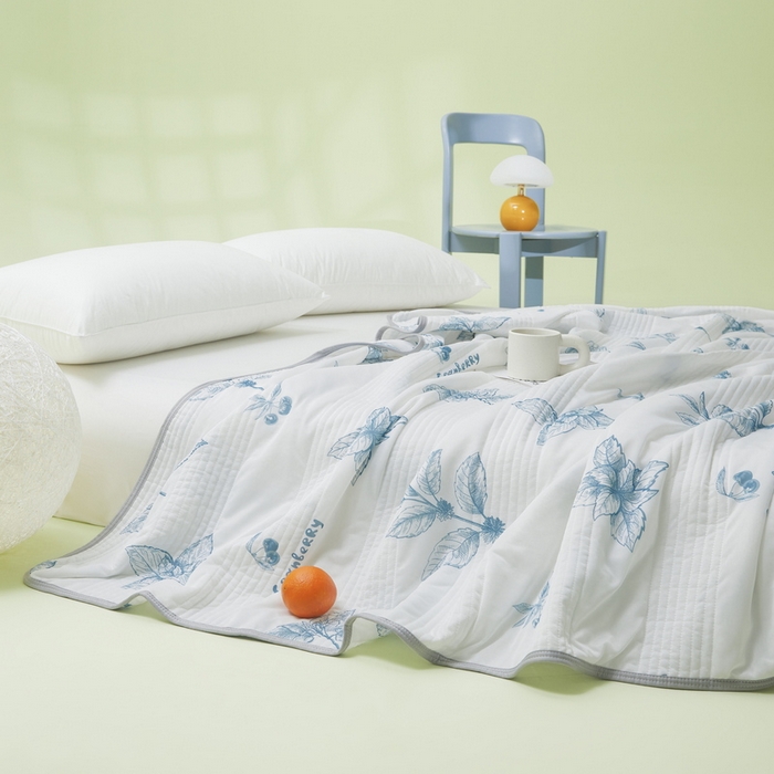 91家纺网 家纺一手货源 找家纺 LIFE.丽芙 2024年新品韩式风凉感丝夏被-跑量 花涧