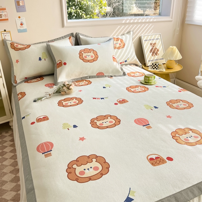 91家纺网 家纺一手货源 找家纺 懒猫家纺 2024新款250D数码印花宽边圆网冰丝席 狮子派对