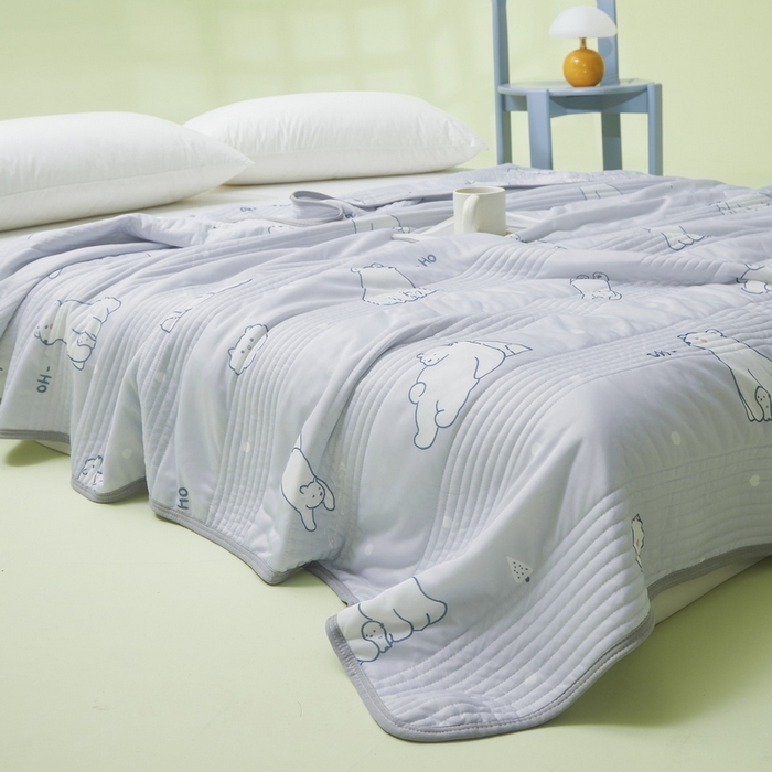 91家纺网 家纺一手货源 找家纺 LIFE.丽芙 2024年新品韩式风凉感丝夏被-跑量 北极熊-灰