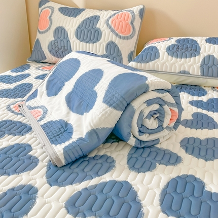 91家纺网 家纺一手货源 找家纺 （总）LIFE.丽芙 2024年0.4乳胶凉席加厚条席款三件套＋凉感丝夏被可组合四件套图片二