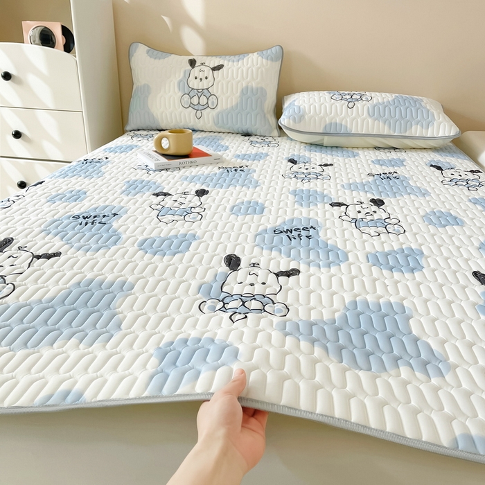 91家纺网 家纺一手货源 找家纺 LIFE.丽芙 2024年0.4乳胶凉席加厚条席款三件套＋凉感丝夏被可组合四件套图片二 皮皮狗