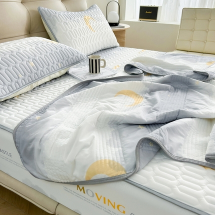 91家纺网 家纺一手货源 找家纺 （总）2024年新品0.4乳胶凉席加厚床笠款三件套+凉感丝夏被可组合四件套-图片二