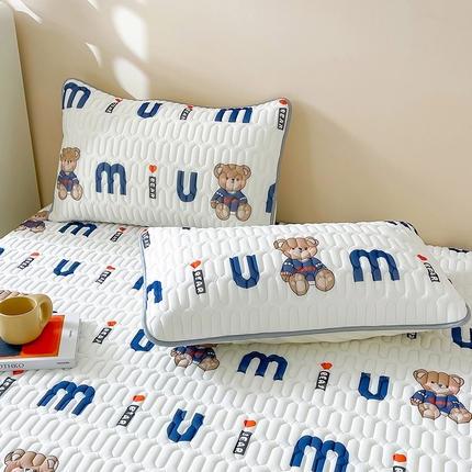 LIFE.丽芙 2024新款凉感丝乳胶枕套印花款图片二 妙妙熊