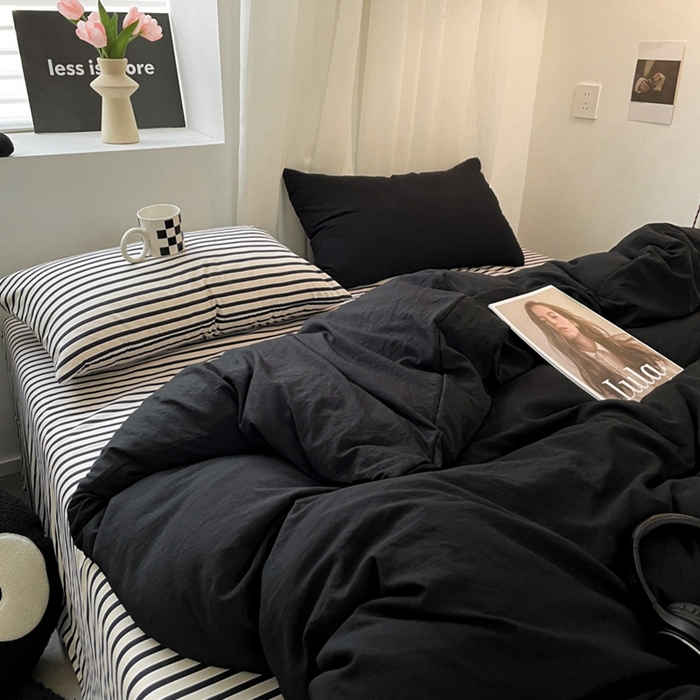 91家纺网 家纺一手货源 找家纺 耀达家居 2024新款ins 纯色双拼条纹水洗棉四件套 酷黑