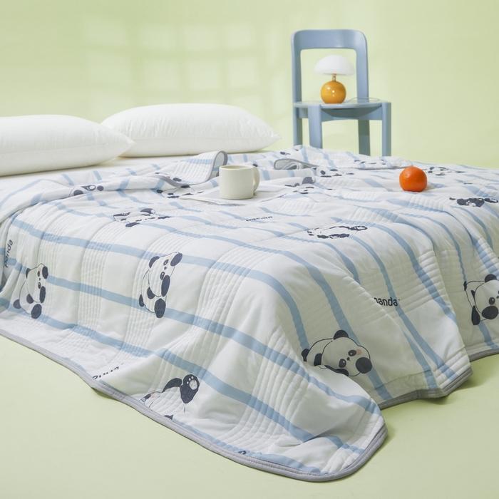 91家纺网 家纺一手货源 找家纺 LIFE.丽芙 2024年新品韩式风凉感丝夏被-跑量 小熊猫