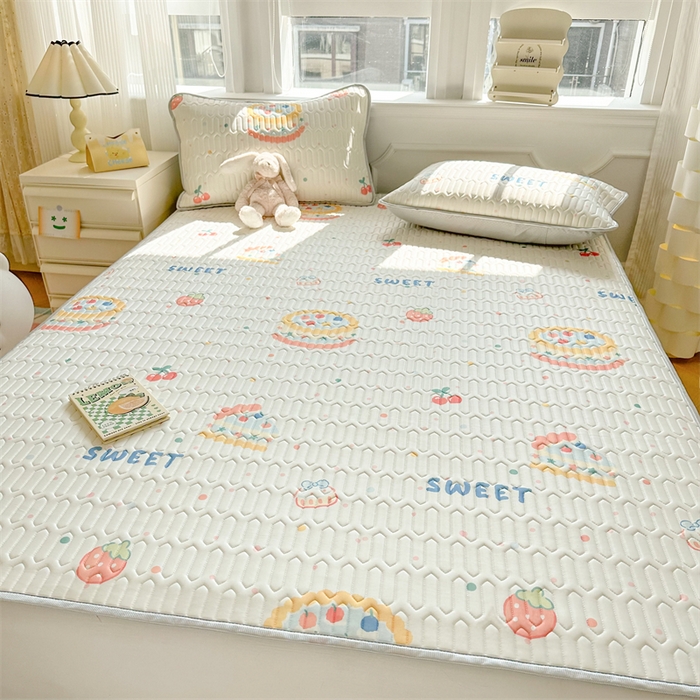 91家纺网 家纺一手货源 找家纺 慕尚家纺 2025新款凉感丝印花乳胶凉席 可口蛋糕