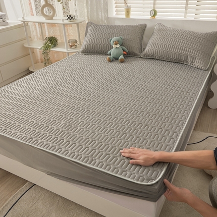 91家纺网 家纺一手货源 找家纺 （总）湘之帛 2024直播新款加厚印花凉感丝乳胶凉席床笠款三件套