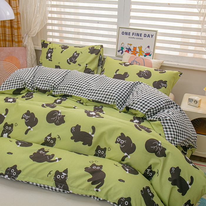 91家纺网 家纺一手货源 找家纺 莎臣豹 2025新款植物羊绒印花四件套 淘气小猫