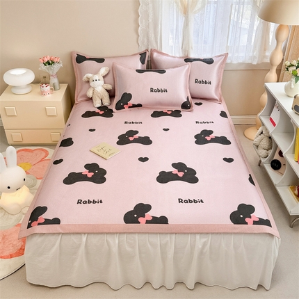 91家纺网 家纺一手货源 找家纺 （总）懒猫家纺 2024新款600D数码印花冰藤凉席-床单款