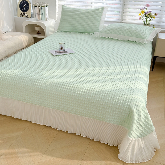 91家纺网 家纺一手货源 找家纺 冬然家纺 2024新款素色花边系列冰豆豆凉席  抹茶绿