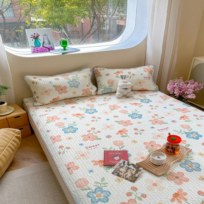 91家纺网 家纺一手货源 找家纺 慕尚家纺 2025新款凉感丝印花乳胶凉席 秘境