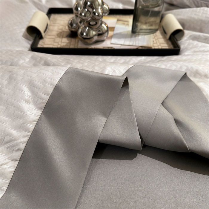 91家纺网 家纺一手货源 找家纺 古吉梦 2024新款水洗真丝提花夏被--迪梦 山灰+中灰