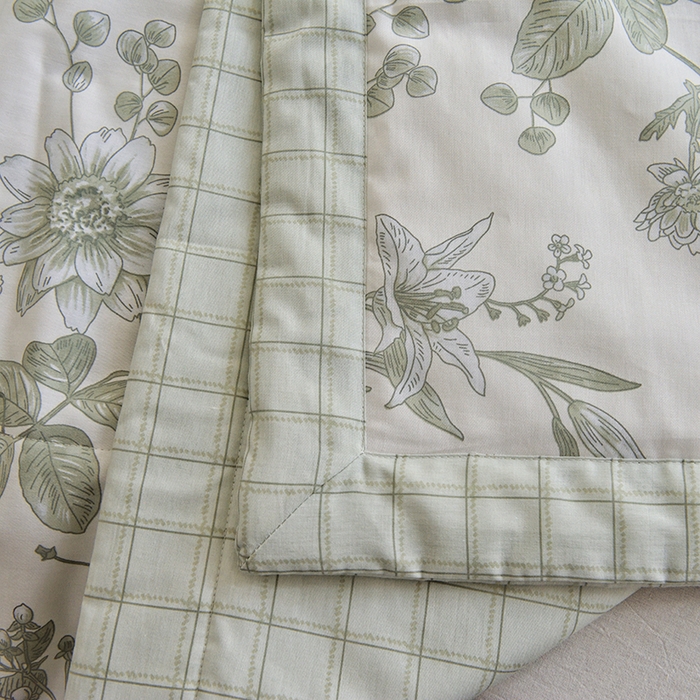 91家纺网 家纺一手货源 找家纺 （总）德芙 2024新款全棉小碎花夏被被子被芯