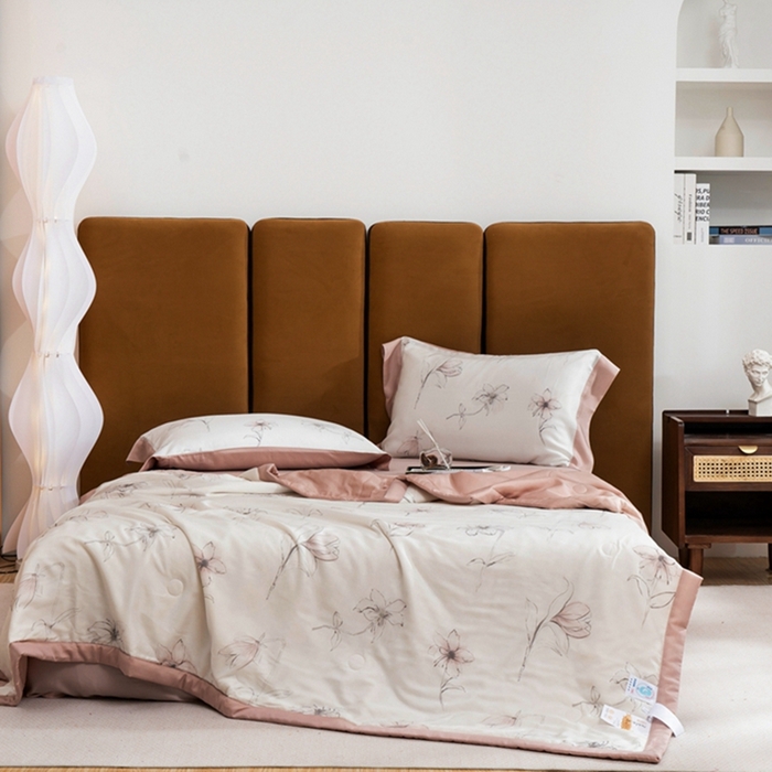 91家纺网 家纺一手货源 找家纺 黛舒家居 2024新款莱赛尔天丝大豆夏被四件套 暗香