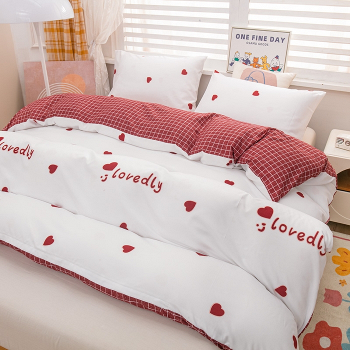 91家纺网 家纺一手货源 找家纺 莎臣豹 2025新款植物羊绒印花四件套 甜蜜蜜