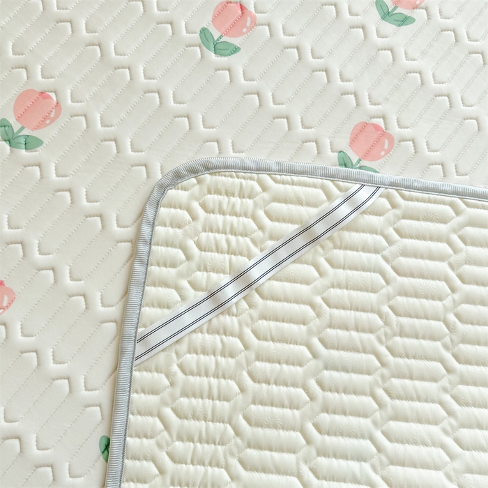 91家纺网 家纺一手货源 找家纺 慕尚家纺 2025新款凉感丝印花乳胶凉席 郁金香