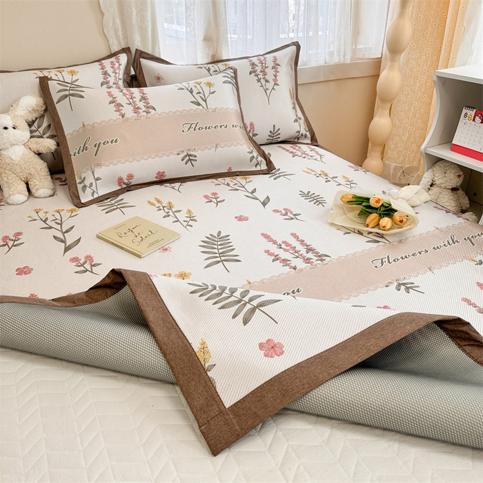 91家纺网 家纺一手货源 找家纺 懒猫家纺 2024新款600D数码印花冰藤凉席-床单款 花枝招展