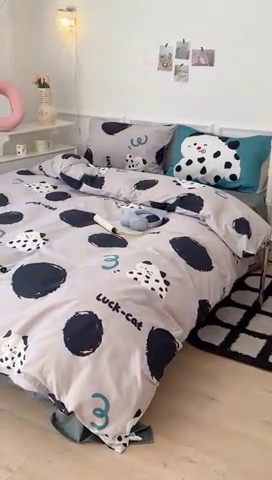91家纺网 家纺一手货源 找家纺 昔可家纺 2024新款创意枕套全棉波点印花四件套 波点好运猫