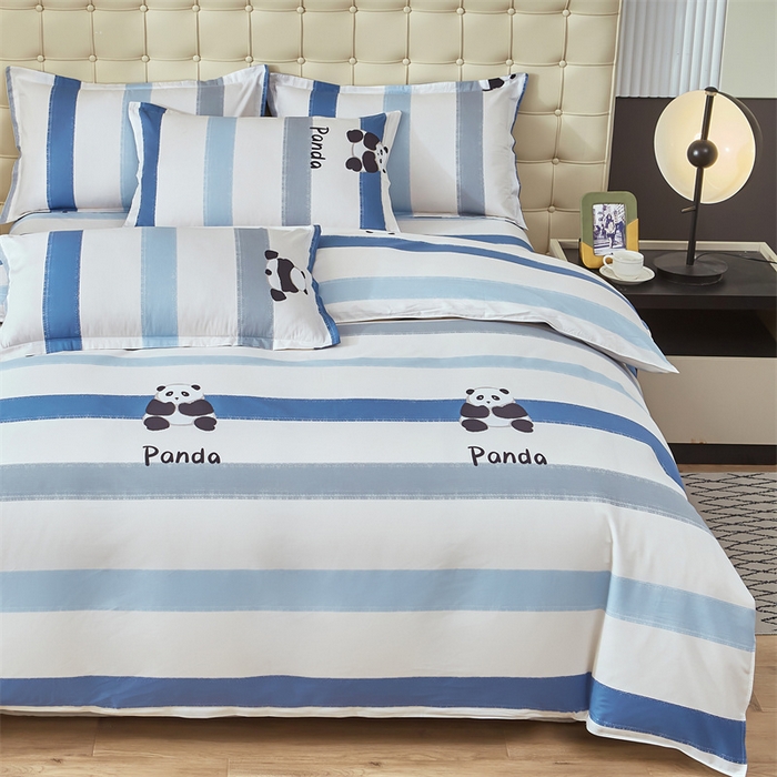 91家纺网 家纺一手货源 找家纺 佑佳家纺 2024新款磨毛印花植物羊绒单被套-可爱熊猫-蓝