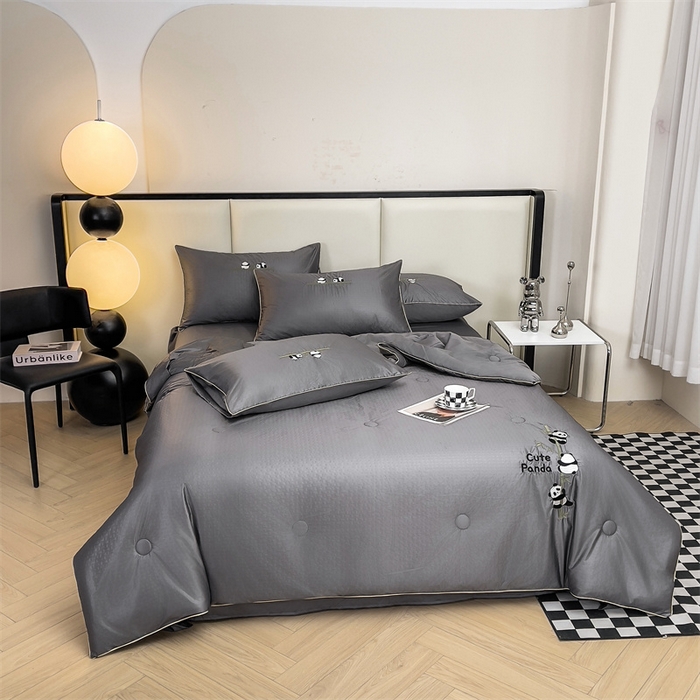 91家纺网 家纺一手货源 找家纺 古吉梦 2024新款水洗真丝提花夏被-熊猫 高级灰