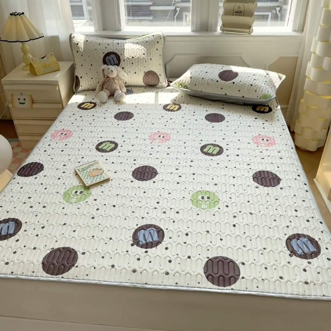 91家纺网 家纺一手货源 找家纺 慕尚家纺 2025新款凉感丝印花乳胶凉席 m豆