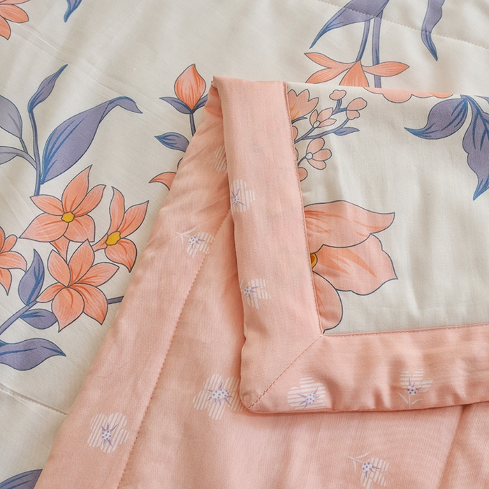 91家纺网 家纺一手货源 找家纺 德芙 2024新款全棉小碎花夏被被子被芯 杏雨梨花