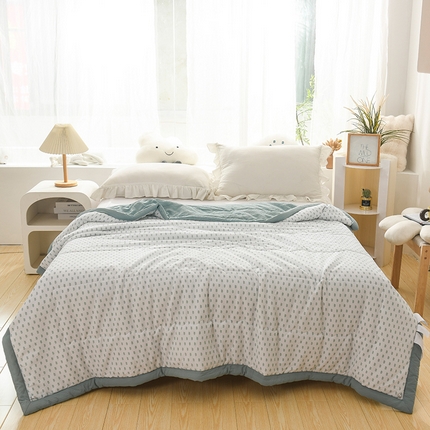 91家纺网 家纺一手货源 找家纺 （总）伊婷人家纺 2024新款泡泡棉印花透气爽肤被