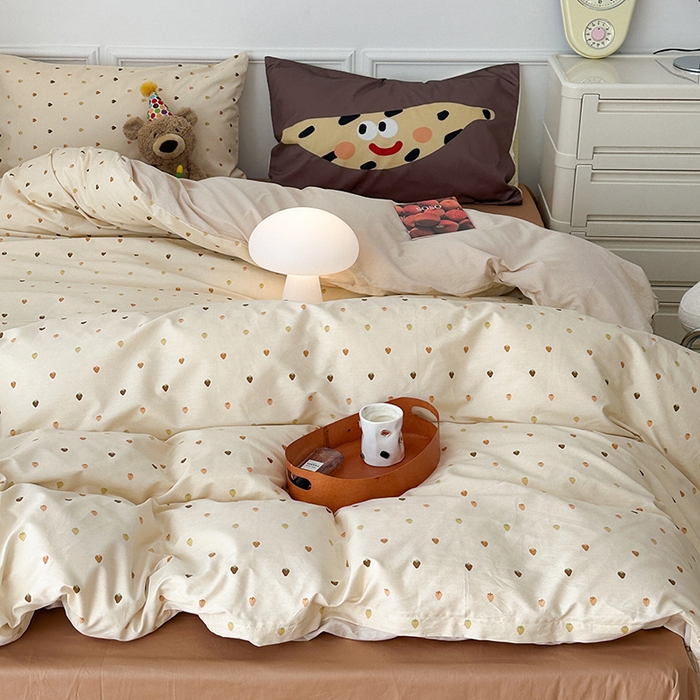 91家纺网 家纺一手货源 找家纺 昔可家纺 2024新款创意枕套全棉波点印花四件套 草莓拿铁