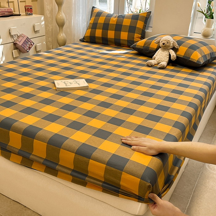 91家纺网 家纺一手货源 找家纺 蓝邻 2024新款全棉无印风全棉色织水洗棉单品床笠 格森橘中格