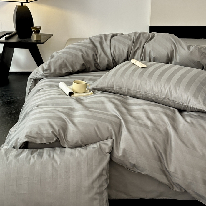 91家纺网 家纺一手货源 找家纺 蓝邻家纺 2024新款全棉60s贡缎提花轻奢四件套-风格二 杰西-灰