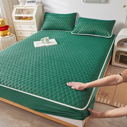 91家纺网 家纺一手货源 找家纺 小萌虎 2024新款冰丝胶质凉席-床笠款 墨绿