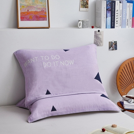 91家纺网 家纺一手货源 找家纺 美宜家 2025新款全棉四层纱布中国风枕巾 52*80cm/对时尚-紫