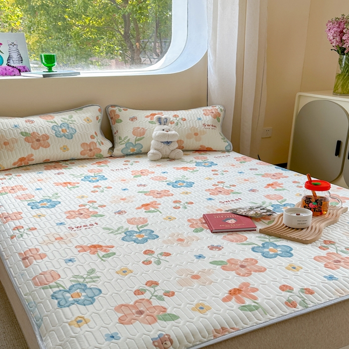 91家纺网 家纺一手货源 找家纺 慕尚家纺 2025新款凉感丝印花乳胶凉席 秘境