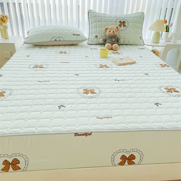 91家纺网 家纺一手货源 找家纺 恒尚居 2024新款小清新印花水洗棉大豆夹棉床笠 蝴蝶结绿