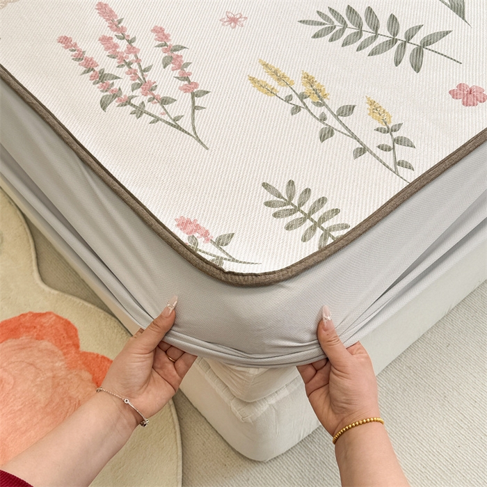 91家纺网 家纺一手货源 找家纺 懒猫家纺 2024新款600D数码印花冰藤凉席-床笠款 花枝招展-床笠款