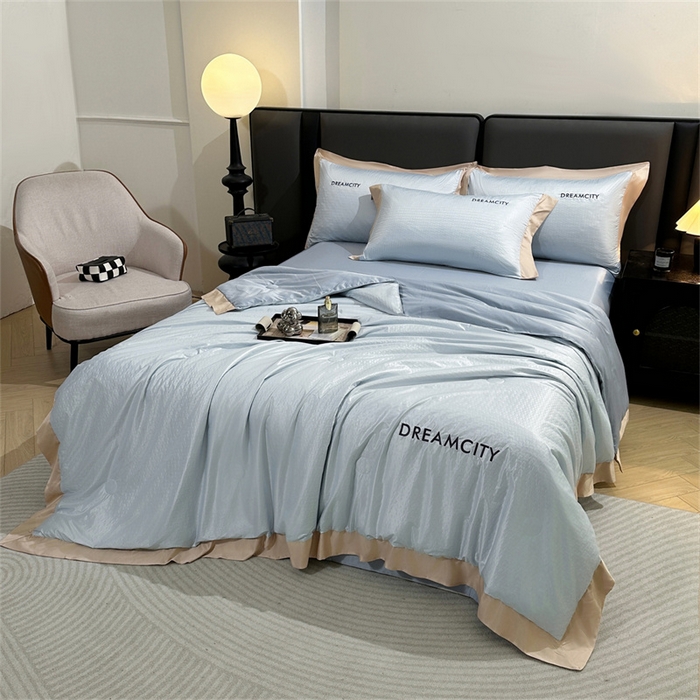 91家纺网 家纺一手货源 找家纺 古吉梦 2024新款水洗真丝提花夏被--迪梦 天空蓝+海青