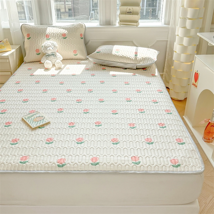 91家纺网 家纺一手货源 找家纺 慕尚家纺 2025新款凉感丝印花乳胶凉席 郁金香