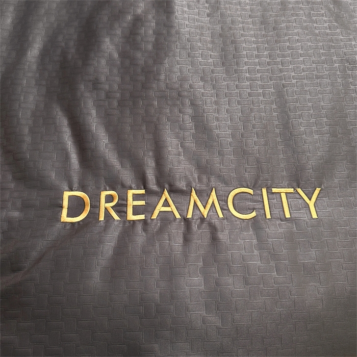 91家纺网 家纺一手货源 找家纺 古吉梦 2024新款水洗真丝提花夏被--迪梦 高级灰+奶茶